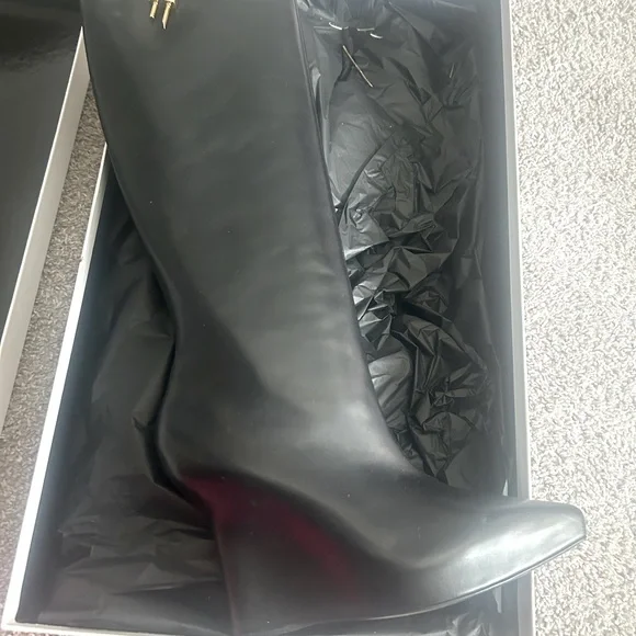 Givenchy | Shoes | Givenchy Never Worn Size Black Boots  display picture 1